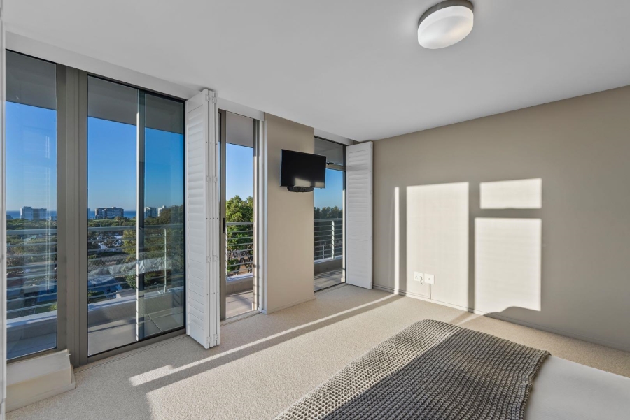 2 Bedroom Property for Sale in Green Point Western Cape